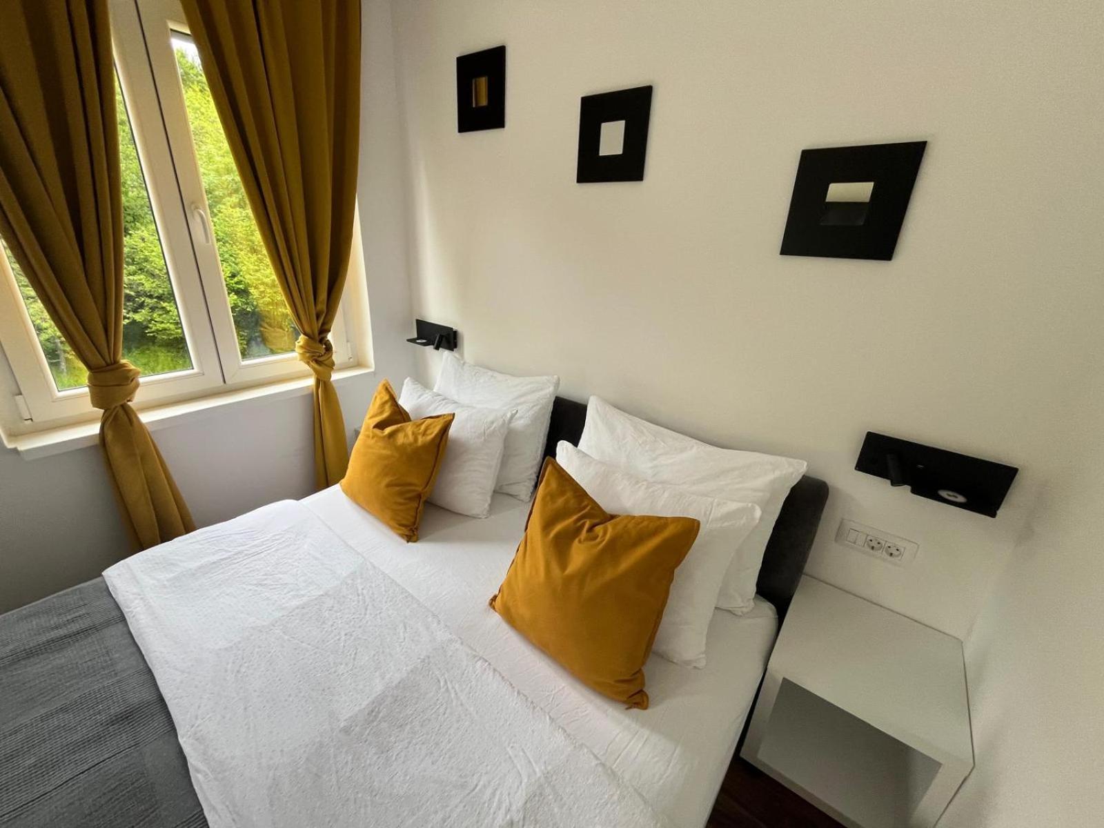 Eva Luxury Rooms & Apartments Плитвицкие озёра Экстерьер фото